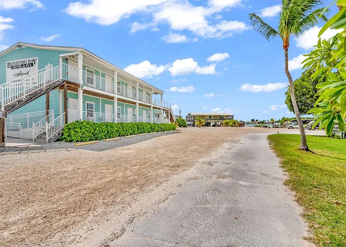 Bonefish Bay Motel